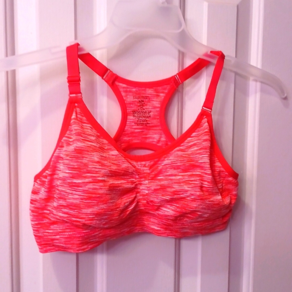 Simply basic sports bra